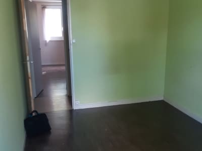 Photo chambre 1 T3 Nobel-Gresilles