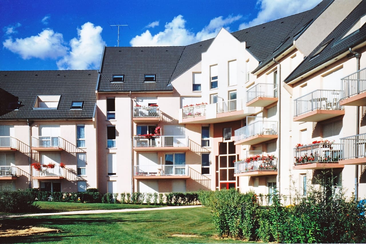 Résidence Robert Schuman, 1990