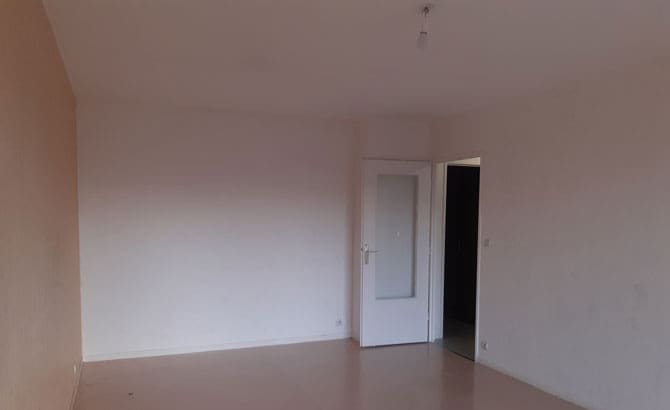 Photo salle de séjour T3 • Quartier Lazare Carnot