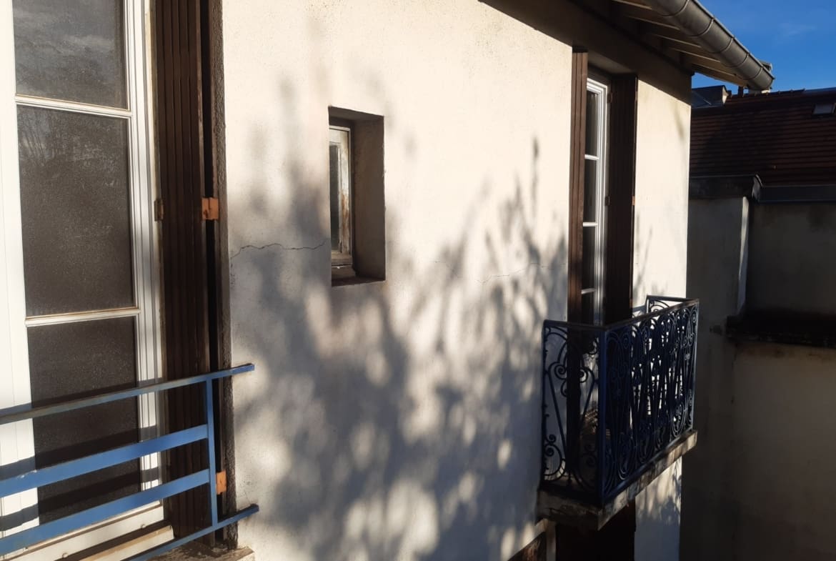 Photo balcon T5. Rue d'Auxonne - Dijon