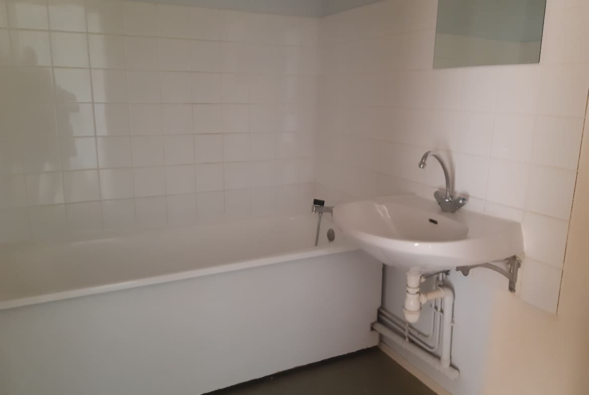 Photo salle de bain T2 • Quartier Marie de Bourgogne