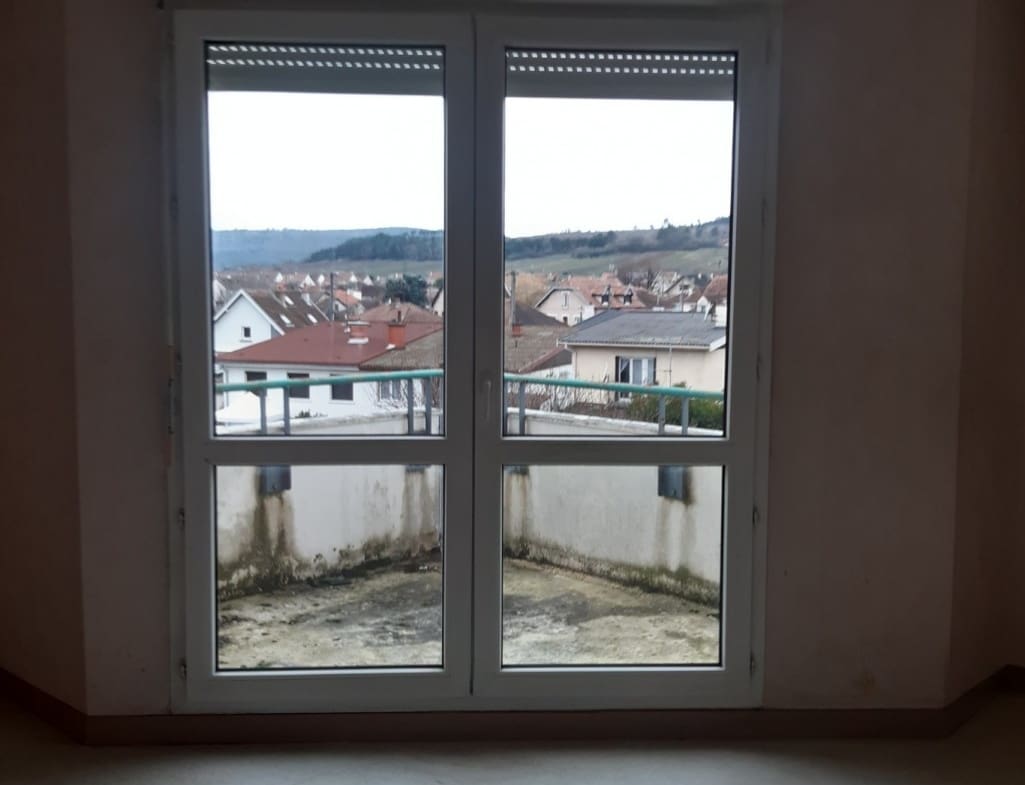 Photo balcon T2. Résidence Liberté Chenôve Grands Crus