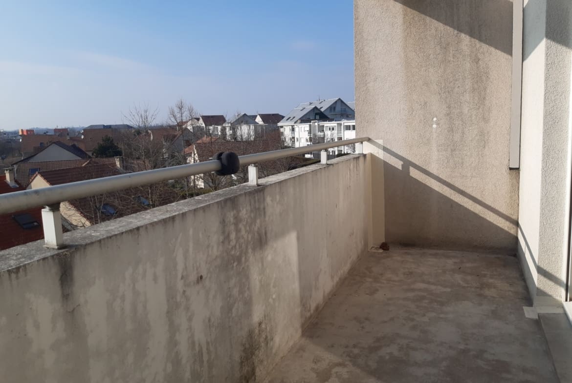 Photo balcon T3 • Lazare Carnot