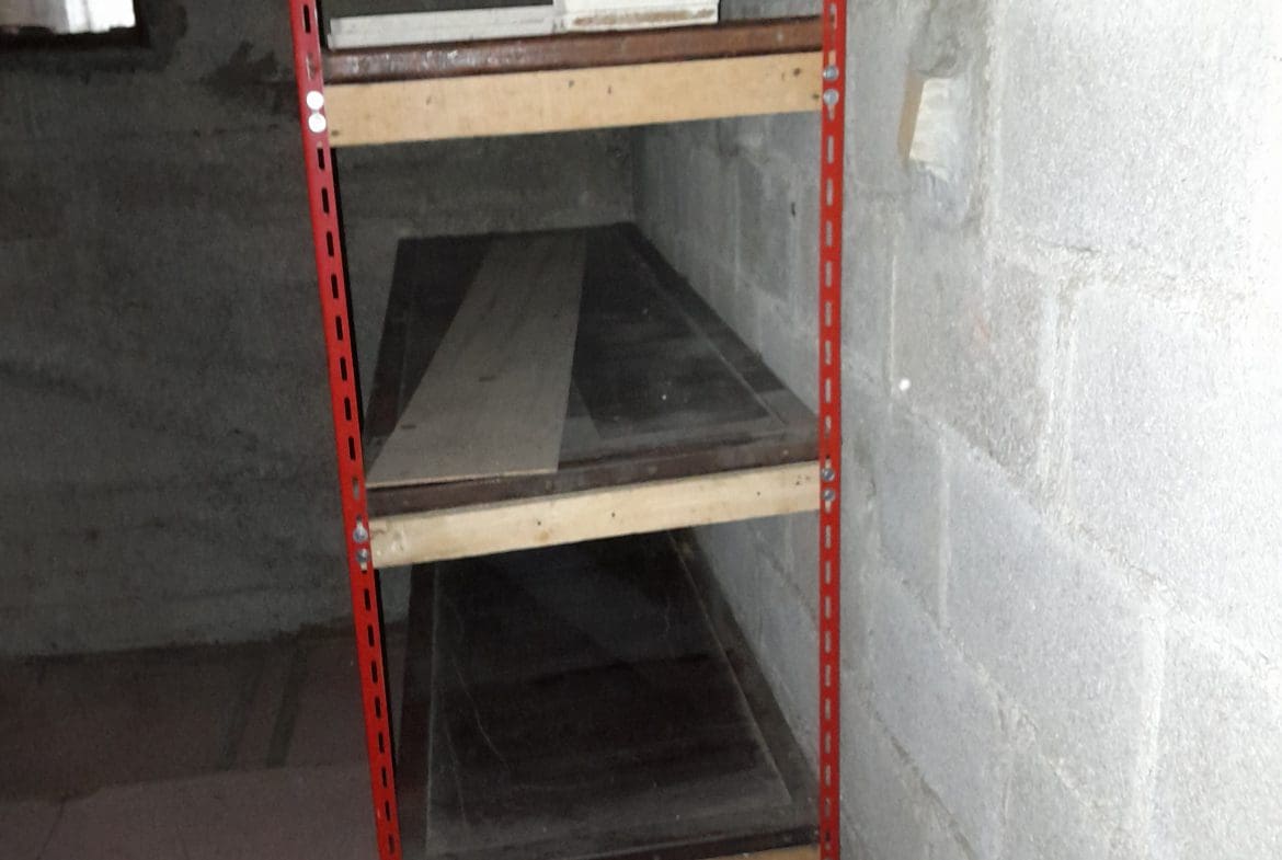 Photo cave T3. Résidence Mistral Poincaré