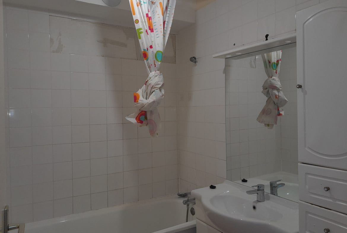 Photo salle de bain T4 • Quartier Marie de Bourgogne