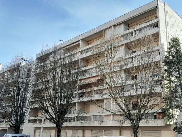 Photo bâtiment T2. VOLPIANO