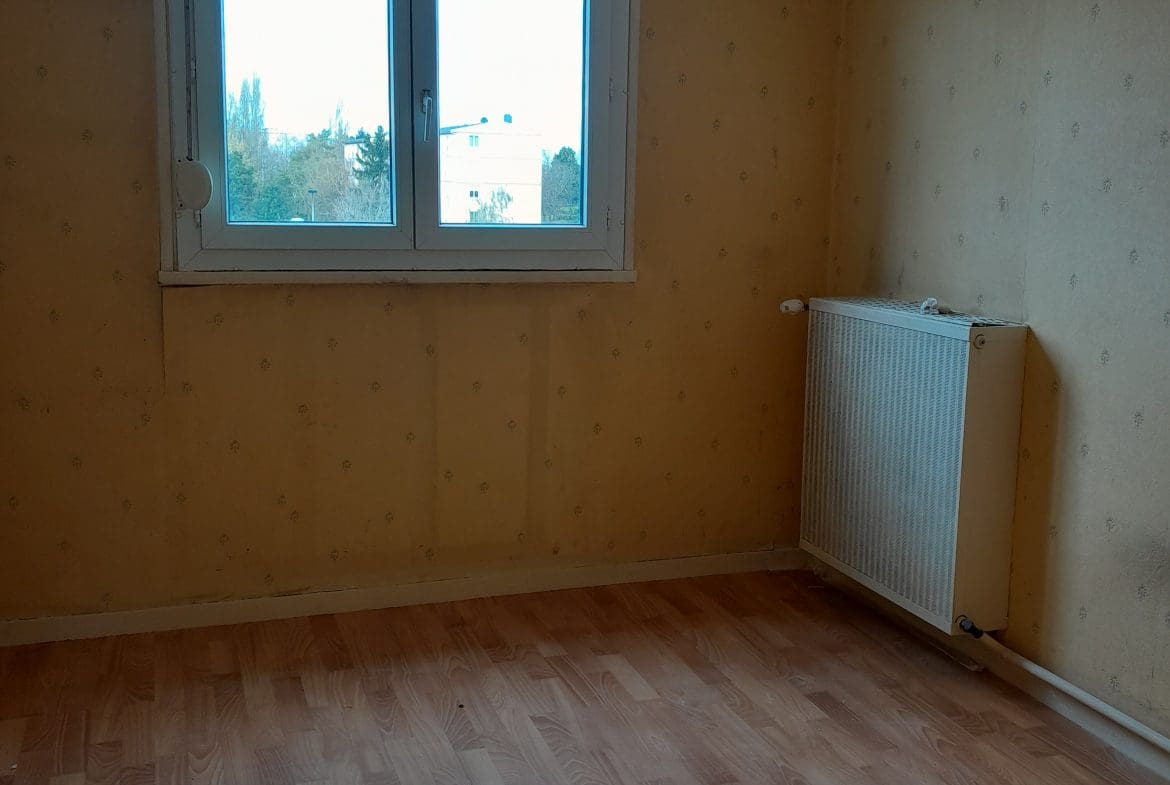 Photo chambre 1 T4 • Rosières Chevigny