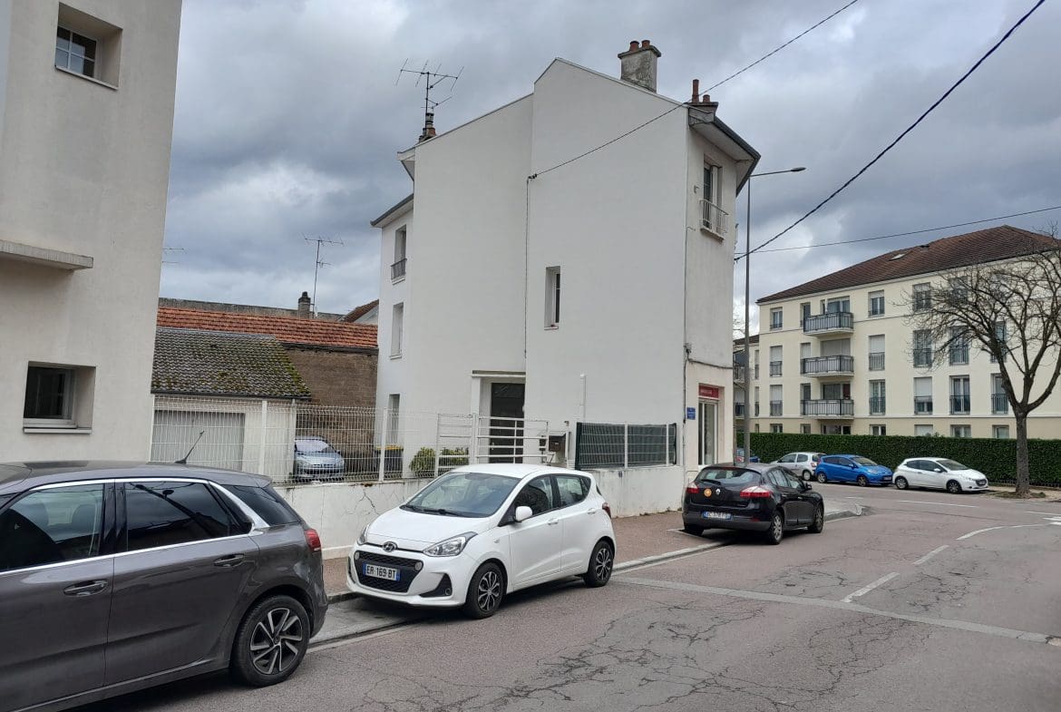 Photo bâtiment T3 • Rue Joseph Garnier