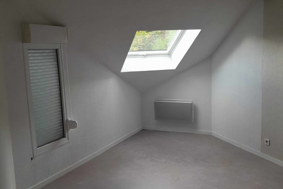 Photo chambre 1 T5 Marcs d'Or Tire Pesseau quartier Fontaine d'Ouche - DIJON