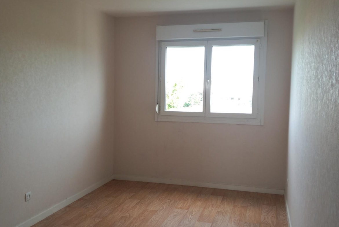 Photo deuxième chambre T3 59 RUE DE GRAY DIJON